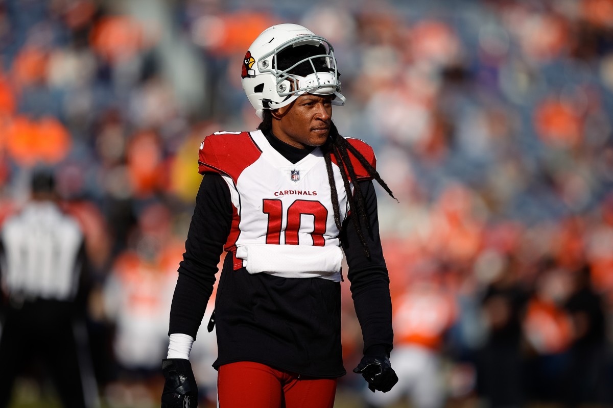 DeAndre Hopkins decided to join the Titans, signing as a free agent after his release from the Cardinals.